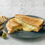 Çift Kaşarlı Tost